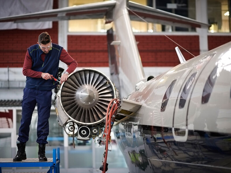 fixations-acier-inoxydable-pour-secteur-aeronautique